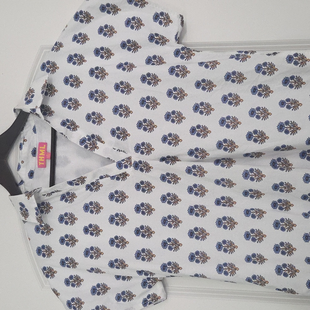 THML Beautiful Cotton Dress...White With Blue Floral Pattern. Great Condition! - Picture 4 of 16